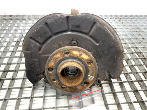 Used Right front steering knuckle Right front steering knuckle VW POLO V (6R1, 6C1) 1.2 (60 hp) 39331215 39331215
