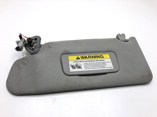 Used Left sun visor Left sun visor 39304580 39304580
