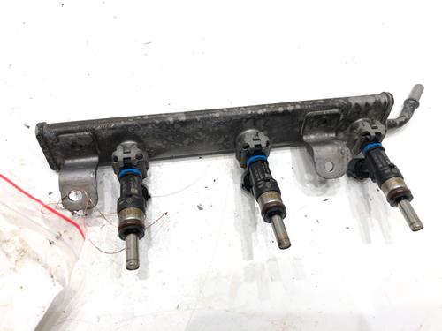 Injection rail MITSUBISHI COLT VII Hatchback (VB_) 1.0 MPi (VBXG0) | BP39377177M98 - Image 3