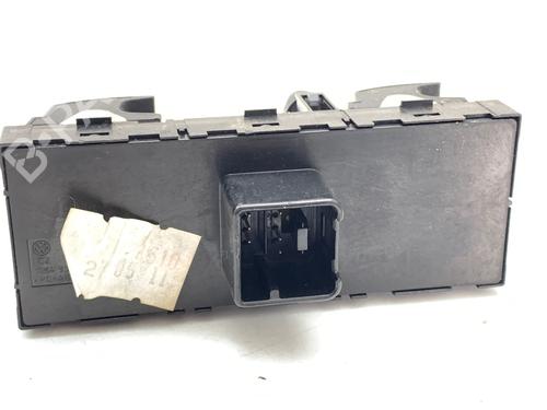 Switch VW GOLF VI Variant (AJ5) 2.0 TDI | BP39497138I30 - Image 2