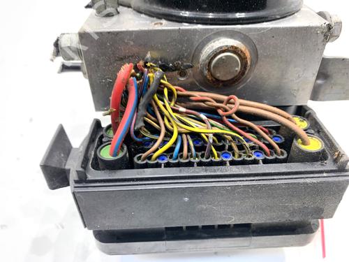 ABS pump BMW 3 (E90) 320 d | BP39346717M43 - Image 4
