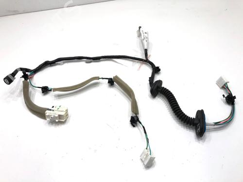 Used Wiring harness Wiring harness 39290744 39290744