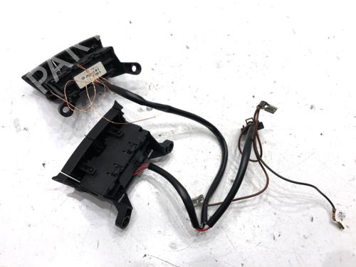 Steering wheel controls FORD KUGA I 2.0 TDCi 4x4 | BP40619920E15 - Image 2