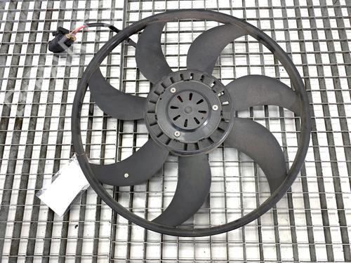 radiator-fan-bmw-5-touring-f11-2009-2010-2011-2012-2013-2014-2015-2016-2017-39293520 main image