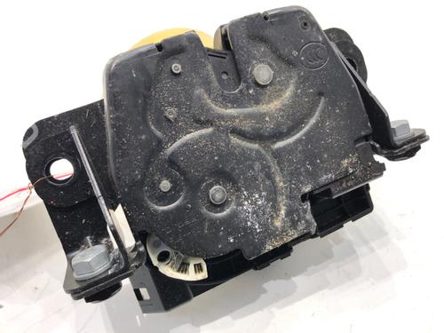 tailgate-lock-bmw-5-touring-f11-2009-2010-2011-2012-2013-2014-2015-2016-2017-39336603 main image