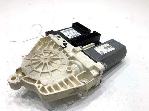 left-front-window-motor-vw-passat-b6-3c2-2005-2006-2007-2008-2009-2010-2011-39347676 main image