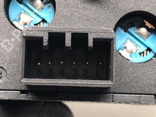Switch JAGUAR XJ (X308) 4.0 | BP39271877I30 - Image 4