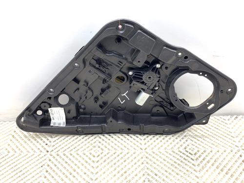 Used Rear left window mechanism Rear left window mechanism MERCEDES-BENZ A-CLASS (W176) A 180 (176.042) (122 hp) 39319703 39319703