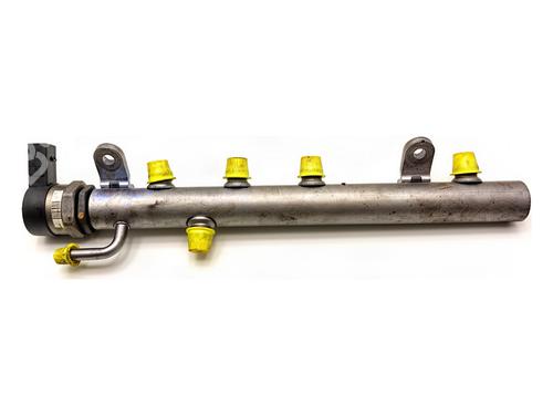 Used Injection rail Injection rail JEEP GRAND CHEROKEE III (WH, WK) 3.0 CRD 4x4 (218 hp) 40057210 40057210