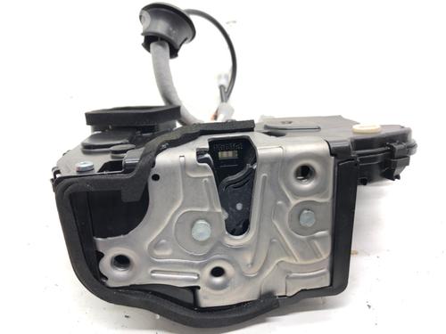 rear-left-lock-skoda-kamiq-nw4-2019-39312321 main image