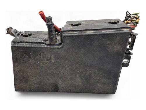 Used Fuse box Fuse box VOLVO V50 (545) 2.4 (170 hp) 40521947 40521947