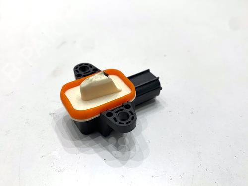 Electronic sensor FORD KUGA II (DM2) 1.6 EcoBoost | BP39352567M84 - Image 3