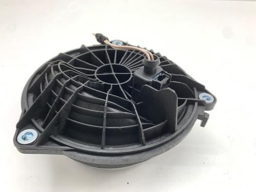 Tailgate handle VW PASSAT B7 (362) 2.0 TDI | BP39355077C132 - Image 3