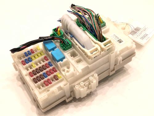 Used Fuse box Fuse box 39289765 39289765
