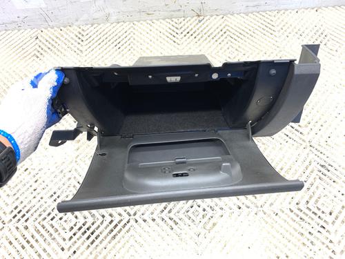 Glove box FORD KUGA I 2.0 TDCi 4x4 | BP39293900C95 - Image 2