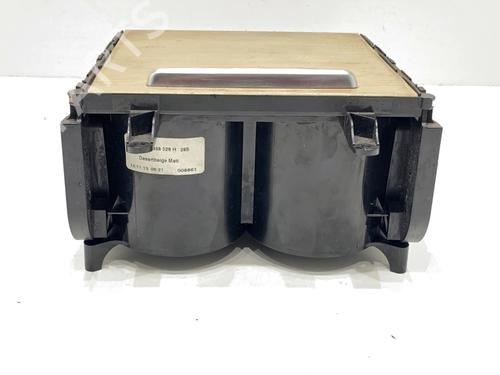 Cup/Object holder VW PASSAT B7 (362) 2.0 TDI | BP39324971I37 - Image 5