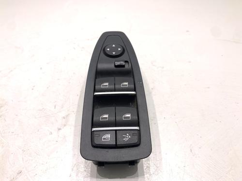 switch-bmw-3-gran-turismo-f34-2012-39315610 main image