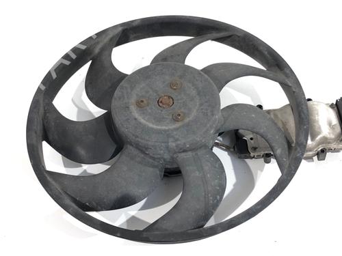 radiator-fan-audi-q7-4lb-2006-2007-2008-2009-2010-2011-2012-2013-2014-2015-2016-39302123 main image