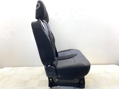 Right front seat OPEL VIVARO B Platform/Chassis (X82) 1.6 CDTI (03) | BP40558364C16 - Image 6