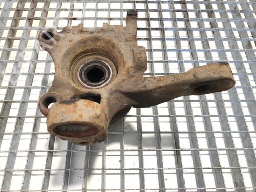 Used Left front steering knuckle Left front steering knuckle VW TRANSPORTER T4 Bus (70B, 70C, 7DB, 7DK, 70J, 70K, 7DC, 7DJ) 1.9 D (61 hp) 39325819 39325819