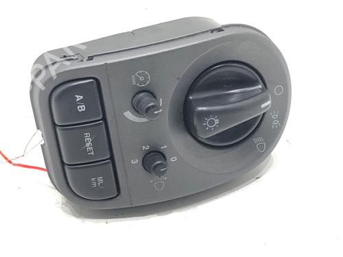 Used Headlight switch Headlight switch 39284944 39284944