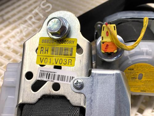 Dashboard HYUNDAI i40 I (VF) 1.6 GDI | BP39289224C46  - Image 10