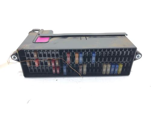 Used Fuse box Fuse box 39278937 39278937
