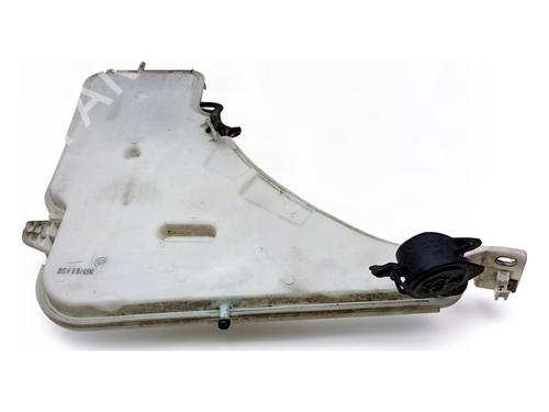windscreen-washer-tank-bmw-1-f21-2011-2012-2013-2014-2015-2016-2017-2018-2019-39369362 main image