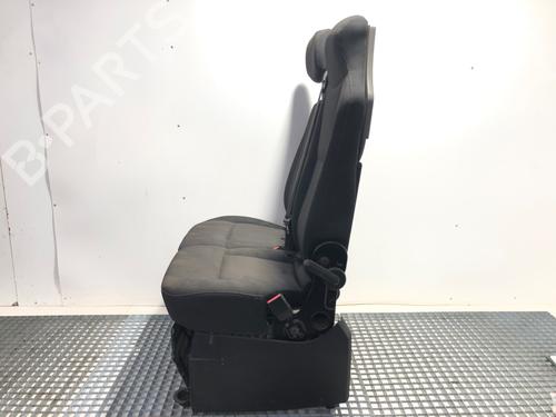 Right front seat RENAULT MASTER III Van (FV) 2.3 dCi 165 FWD (FV0P, FV0U, FV11, FV12, FV1E) | BP39328882C16 - Image 7