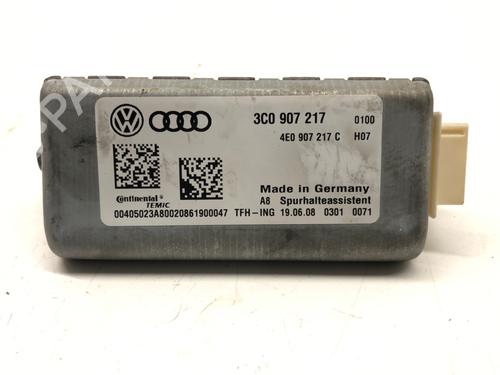 camera-vw-passat-cc-b6-357-2008-2009-2010-2011-2012-39272953 main image