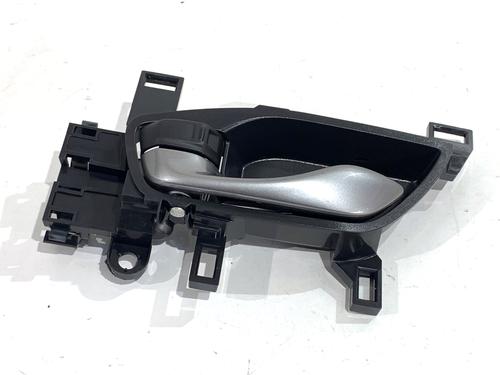 front-left-interior-door-handle-honda-cr-v-v-rw_-rt_-2016-39309781 main image
