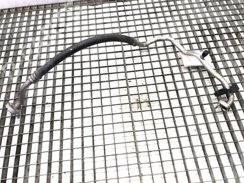 ac-pipe-vw-golf-vii-variant-ba5-bv5-2013-2014-2015-2016-2017-2018-2019-2020-2021-2022-39296948 main image