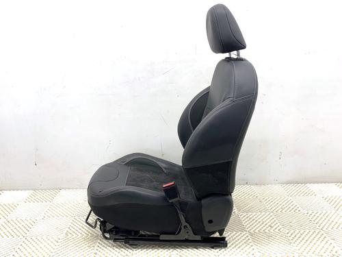 Right front seat PEUGEOT 2008 I (CU_) 1.2 THP 130 / PureTech 130 | BP39334851C16 - Image 5