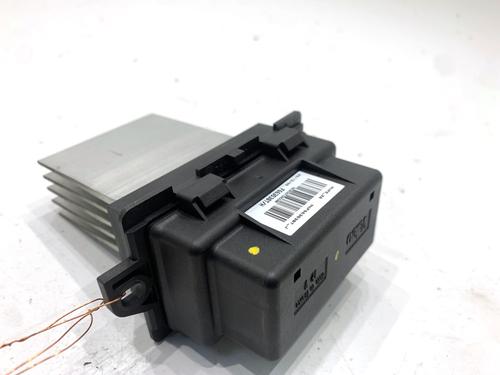 Heater resistor PEUGEOT 607 (9D, 9U) 2.0 HDI | BP39347008M108 - Image 2