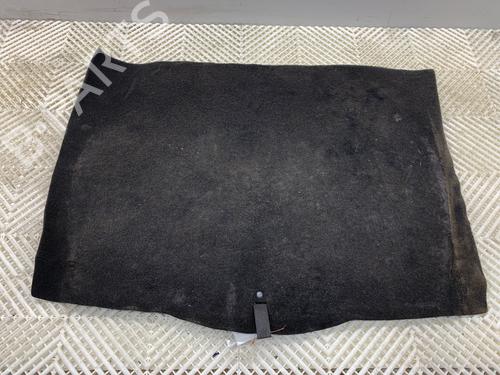 luggage-compartment-floor-renault-megane-iv-hatchback-b9amn_-2015-39339700 main image