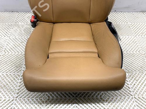Left front seat VOLVO XC60 II (246) B5 Mild-Hybrid AWD | BP39332687C15 - Image 3