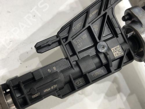 Injection rail BMW 5 Touring (G31) 530 e Plug-in-Hybrid xDrive | BP39346739M98 - Image 5