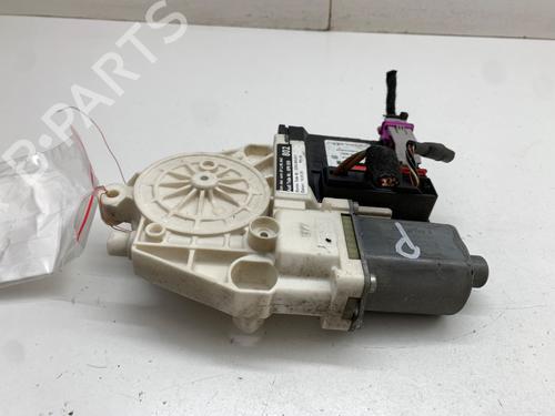 Right front window motor AUDI A3 (8P1) 2.0 TDI | BP39762933E20 - Image 2