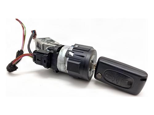 switch-citroen-c5-iii-break-rw_-2008-2009-2010-2011-2012-2013-2014-2015-2016-2017-39375901 main image