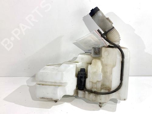 Used Windscreen washer tank Windscreen washer tank 39318271 39318271