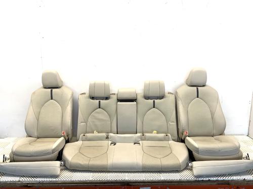 seats-set-toyota-camry-_v7_-_va7_-_vh7_-2017-39345195 main image