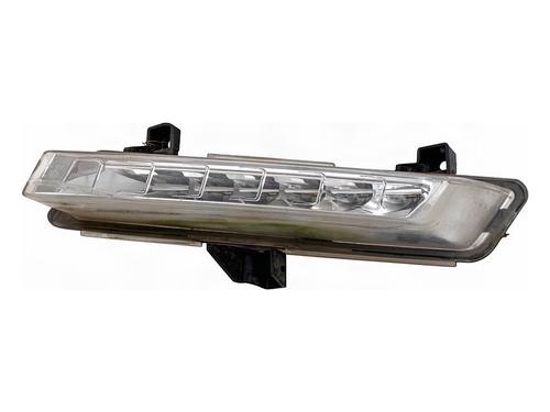 Used Left daytime light Left daytime light 39371862 39371862