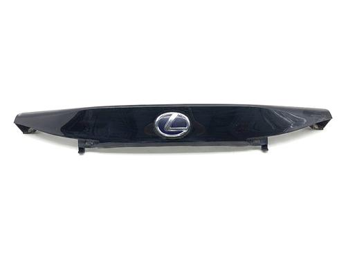 tailgate-trim-lexus-ct-zwa10_-2010-39355534 main image