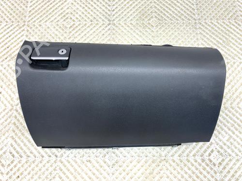 Used Glove box Glove box 39336566 39336566