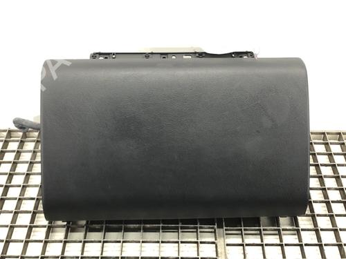 glove-box-porsche-cayenne-9pa-2002-2003-2004-2005-2006-2007-2008-2009-2010-39270981 main image