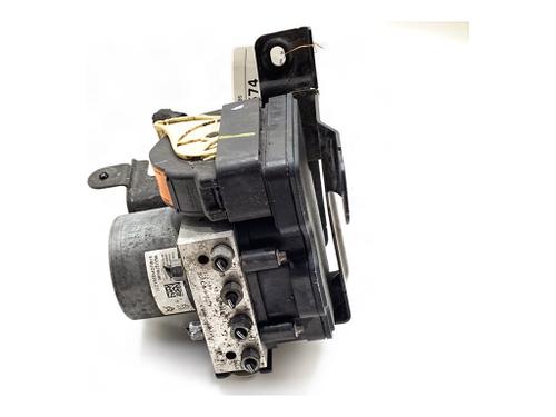 Used ABS pump ABS pump PEUGEOT 3008 II SUV (MC_, MR_, MJ_, M4_) 1.2 THP/ PureTech 130 (MRHNSM, MRHNSU, MRHNSJ, MRHNYW,... (131 hp) 40489043 40489043