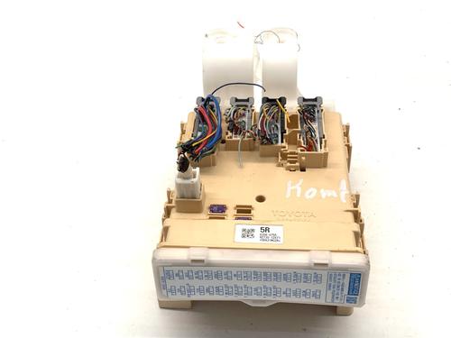 Used Fuse box Fuse box 39339556 39339556