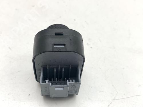 Mirror switch SEAT TOLEDO III (5P2) 2.0 TDI | BP39372927I25 - Image 3