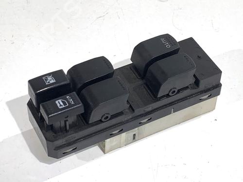 switch-suzuki-sx4-ey-gy-2006-39338034 main image