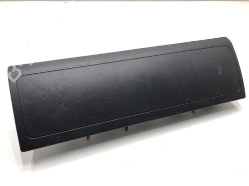 Knæ Airbag Knæ Airbag AUDI A8 D4 (4H2, 4H8, 4HC, 4HL) 6.3 W12 quattro (500 hp) 39334325 39334325